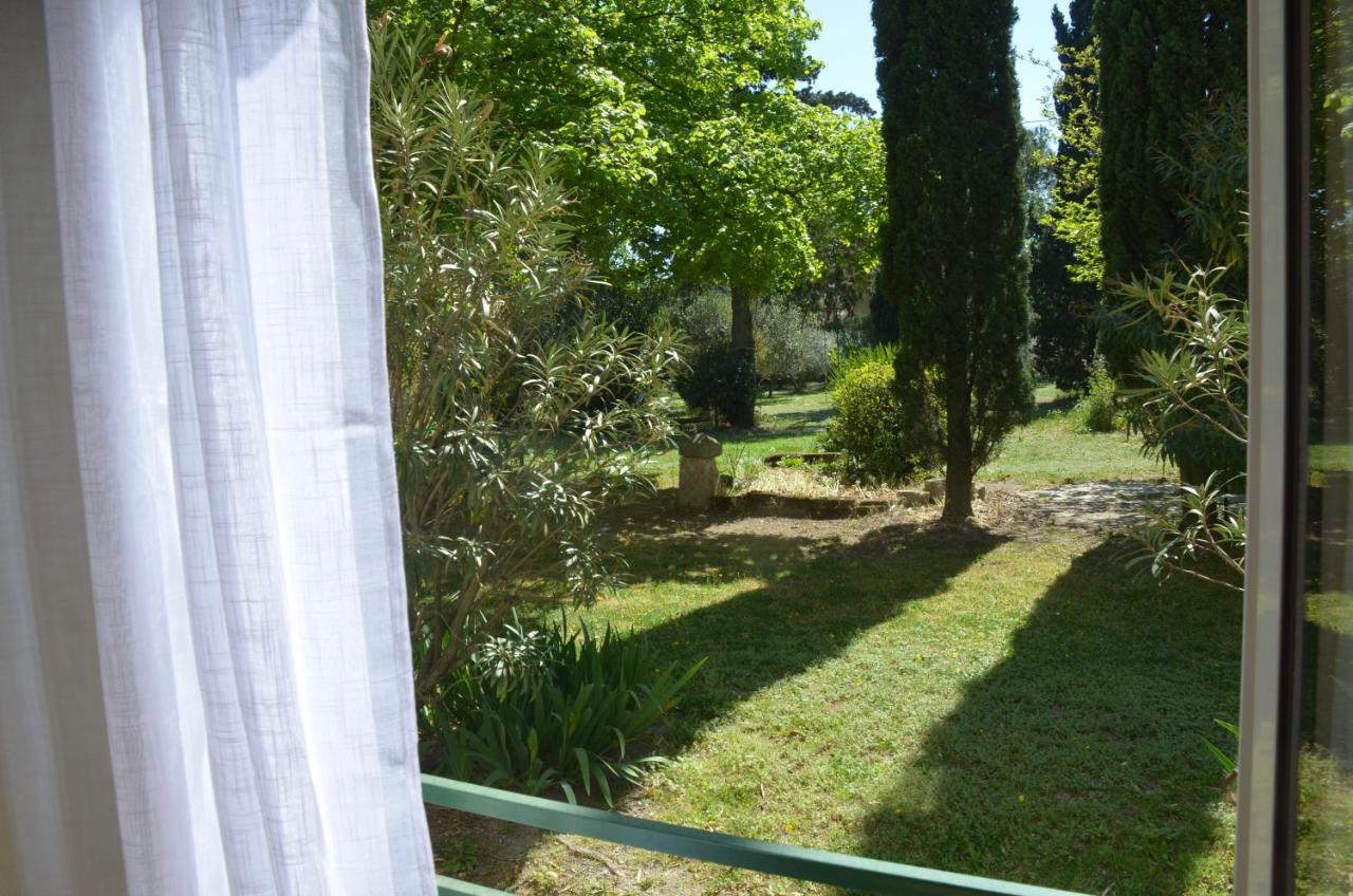 Le Mas Sivan Sejour Arlesien 2 A 6 Personnes Wifi Climatisation Parking Exterior photo
